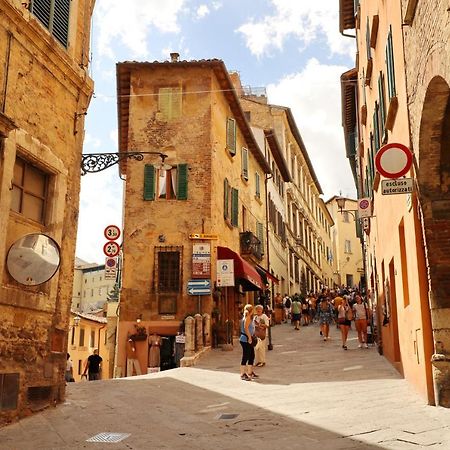 Il Palco Montepulciano, Vista Incredibile, 150Mt Da Piazza Grande Apartment Luaran gambar